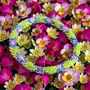 Floral Beaded Bracelet